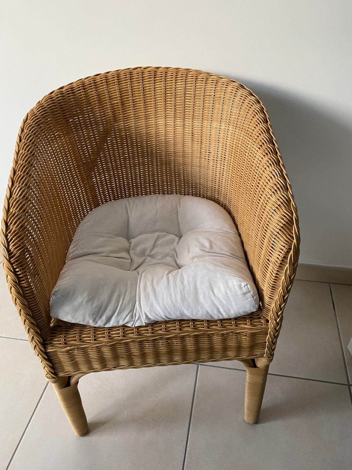 Fauteuil en osier, Enlèvement, Comme neuf