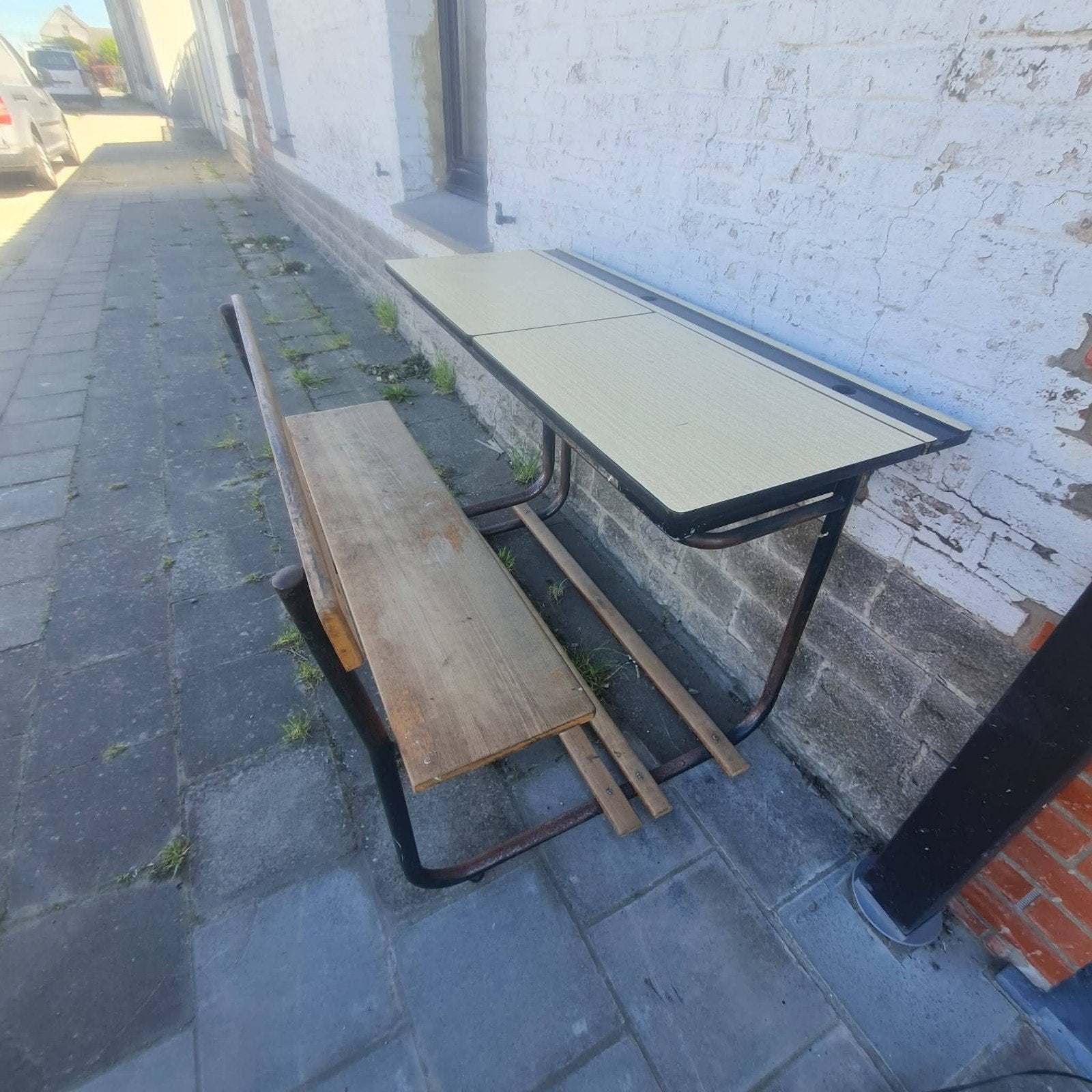 Banc écolier, Ophalen