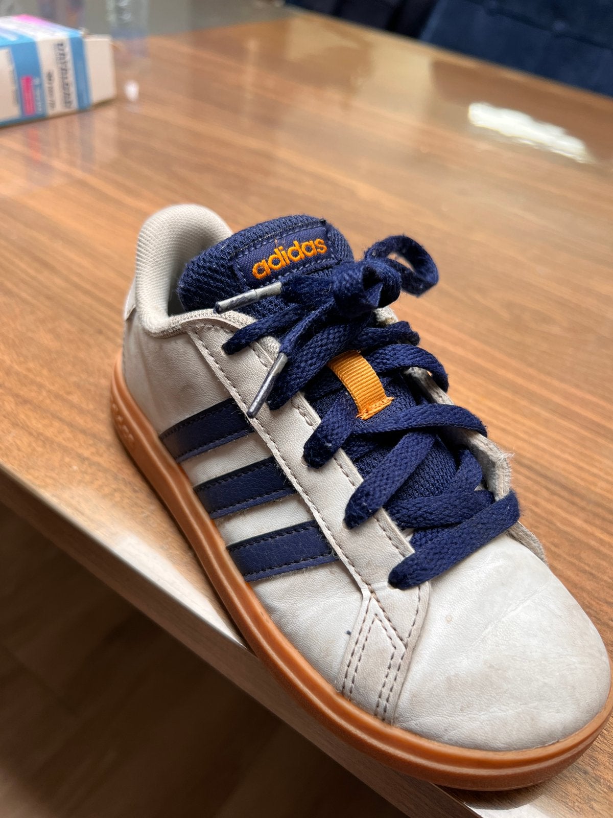 Sportschoenen maat 31, Enfants & Bébés, Vêtements enfant | Chaussures & Chaussettes, Enlèvement, Comme neuf, Chaussures de sport