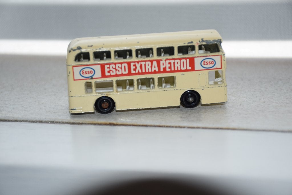 Matchbox regular wheels: Daimler bus 74-B, Hobby en Vrije tijd, Modelauto's | 1:87, Ophalen of Verzenden, Gebruikt, Bus of Vrachtwagen