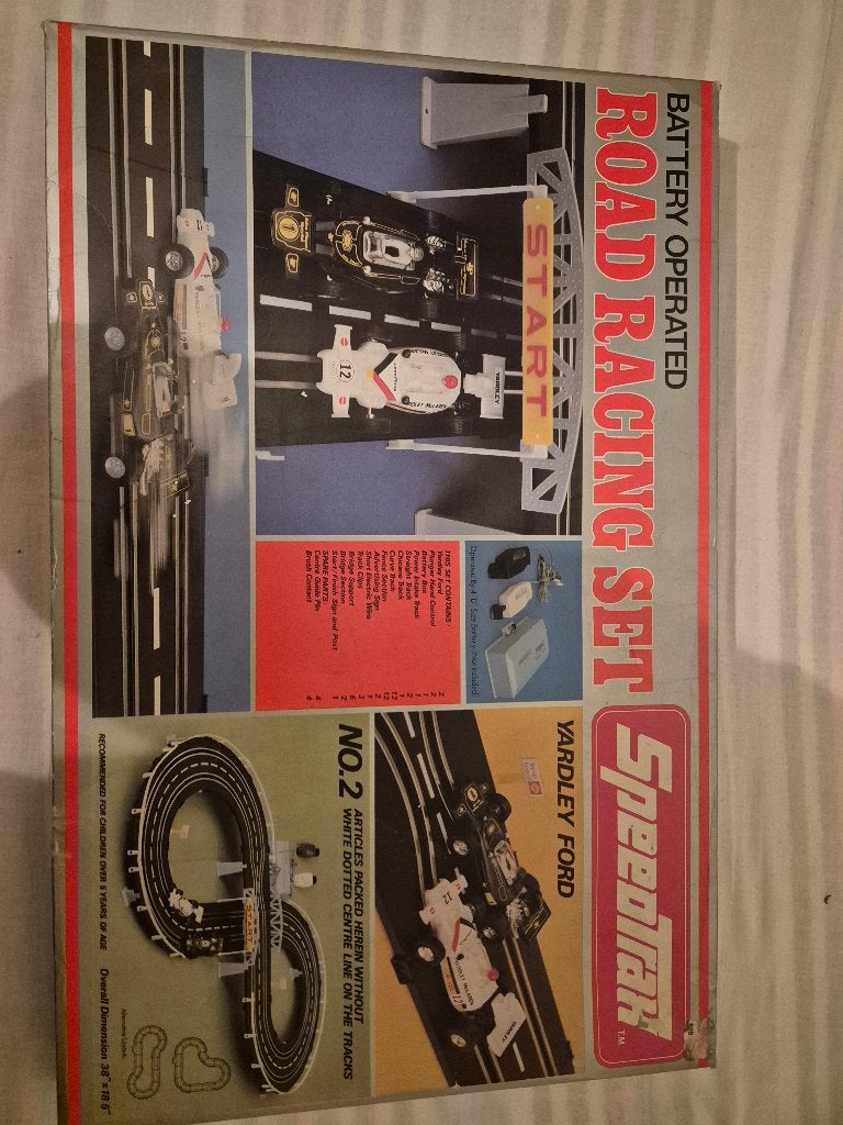 Vintage Speedtrax Road Racing Set - Yardley Ford - 2 auto's, Enlèvement, Utilisé
