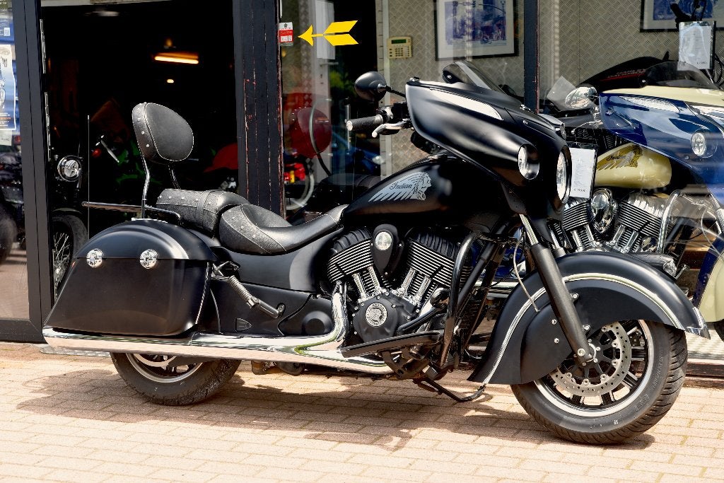 INDIAN CHIEFTAIN ***MOTOVERTE.BE***, Motos, 1811 cm³, Tourisme, Entreprise, Occasion