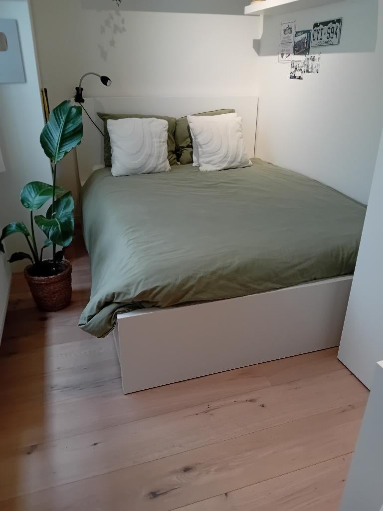 Bed, Huis en Inrichting, Ophalen, Wit, Nieuw, 140 cm