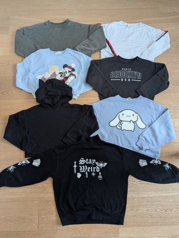 sweats courts / crop fille - taille 152 (12 ans), Enlèvement, Utilisé, Fille