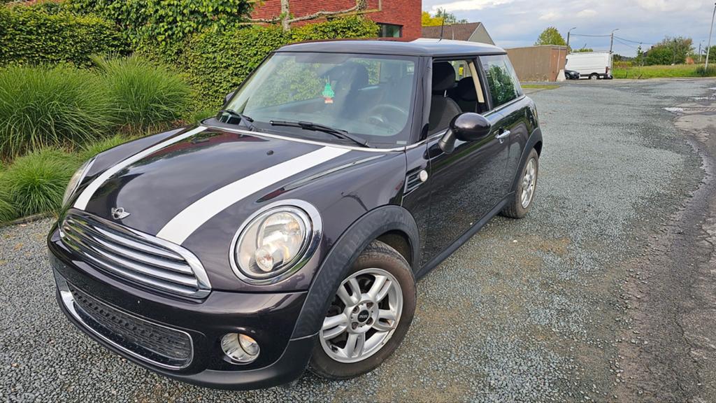 Mini 1.6L Benzin/106.000km/2013/Keuring voor verkoop/Euro6/, Auto's, Mini, 4 zetels, Stof, Euro 6, Bruin