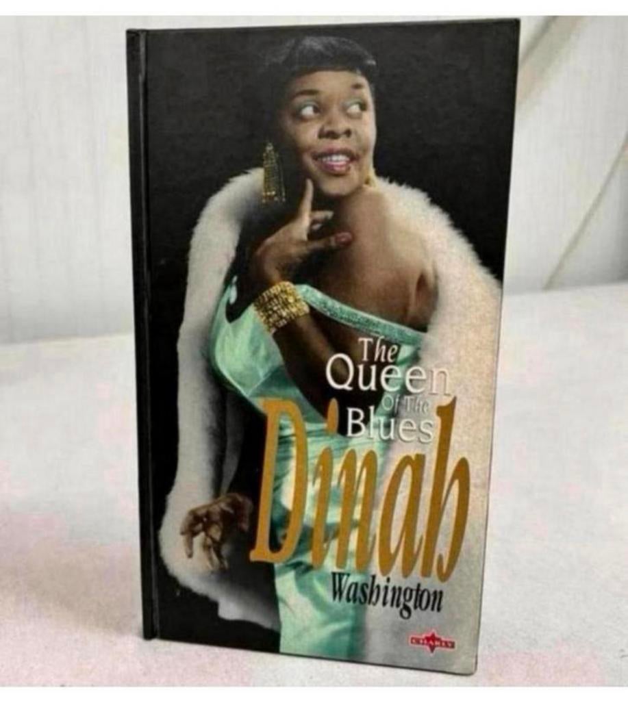 Dinah Washington The Queen Of The Blues - 4 cd boek boxset !, Ophalen of Verzenden, Zo goed als nieuw, Blues, Boxset