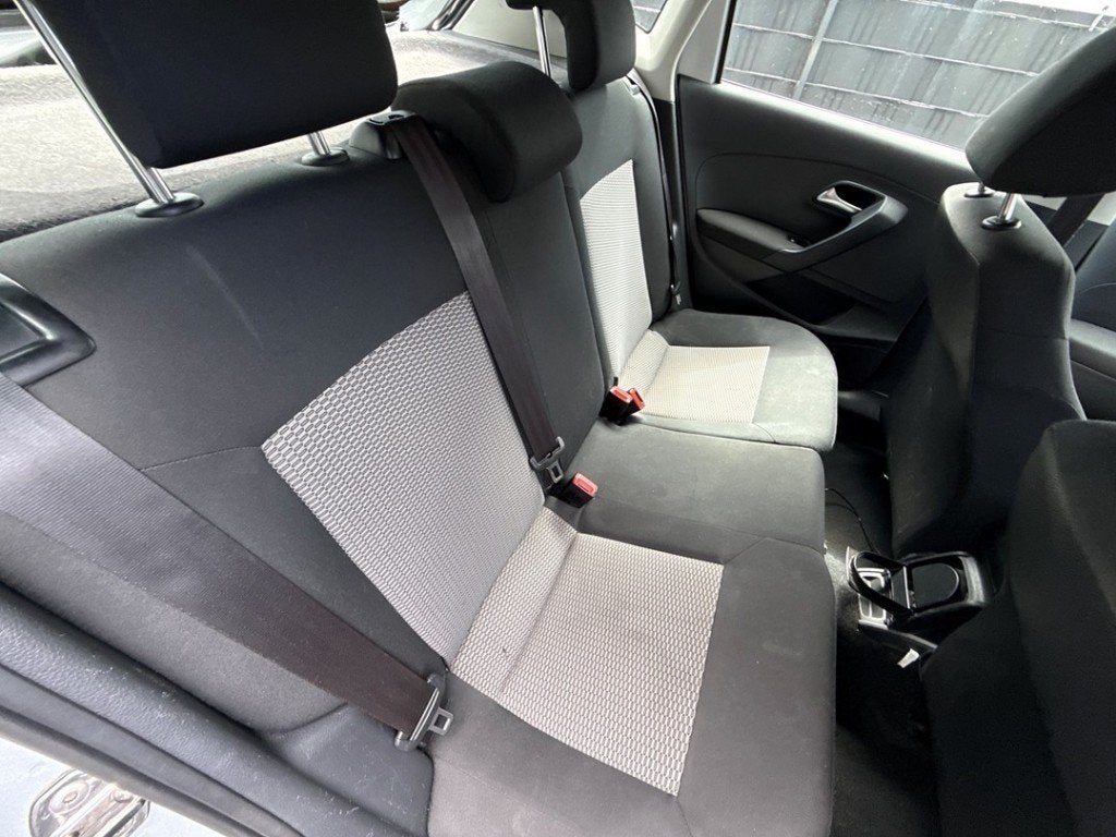 BANQUETTE ARRIÈRE Volkswagen Polo V (6R) (01-2009/05-2022), Volkswagen, Volkswagen AG, Utilisé, Kundenbetreuung@volkswagen.de