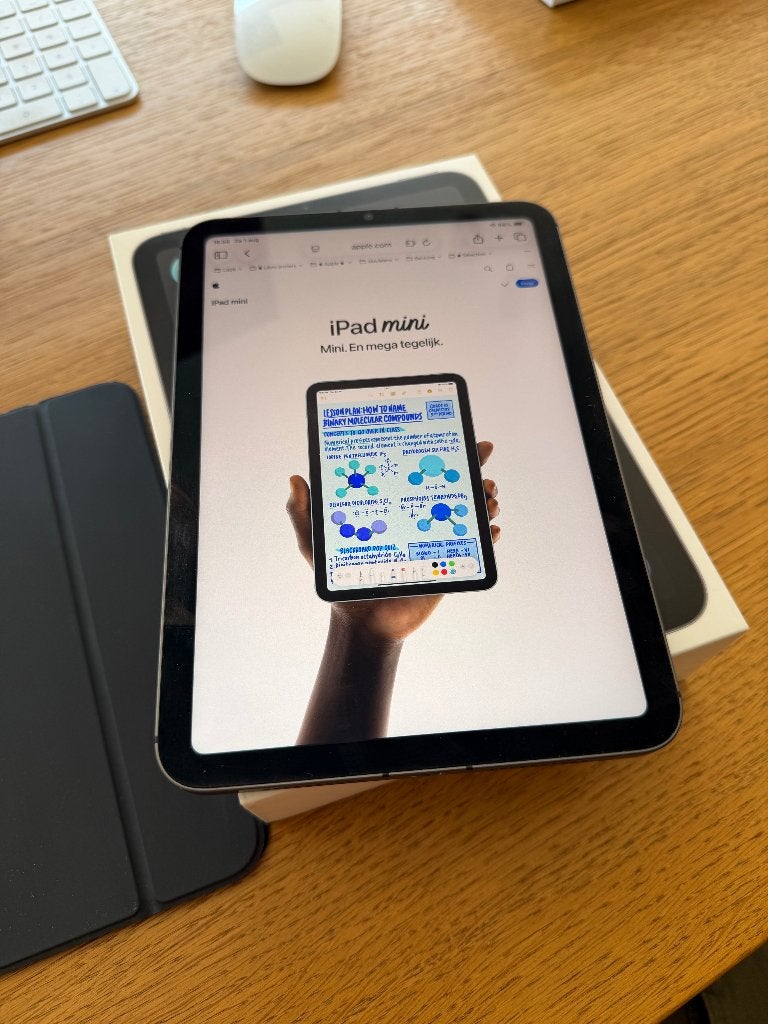iPad mini - 6th gen- Wifi + Cellular 256GB + Smart Folio, Computers en Software, Apple iPads, Ophalen, Gebruikt, Zwart, 8 inch