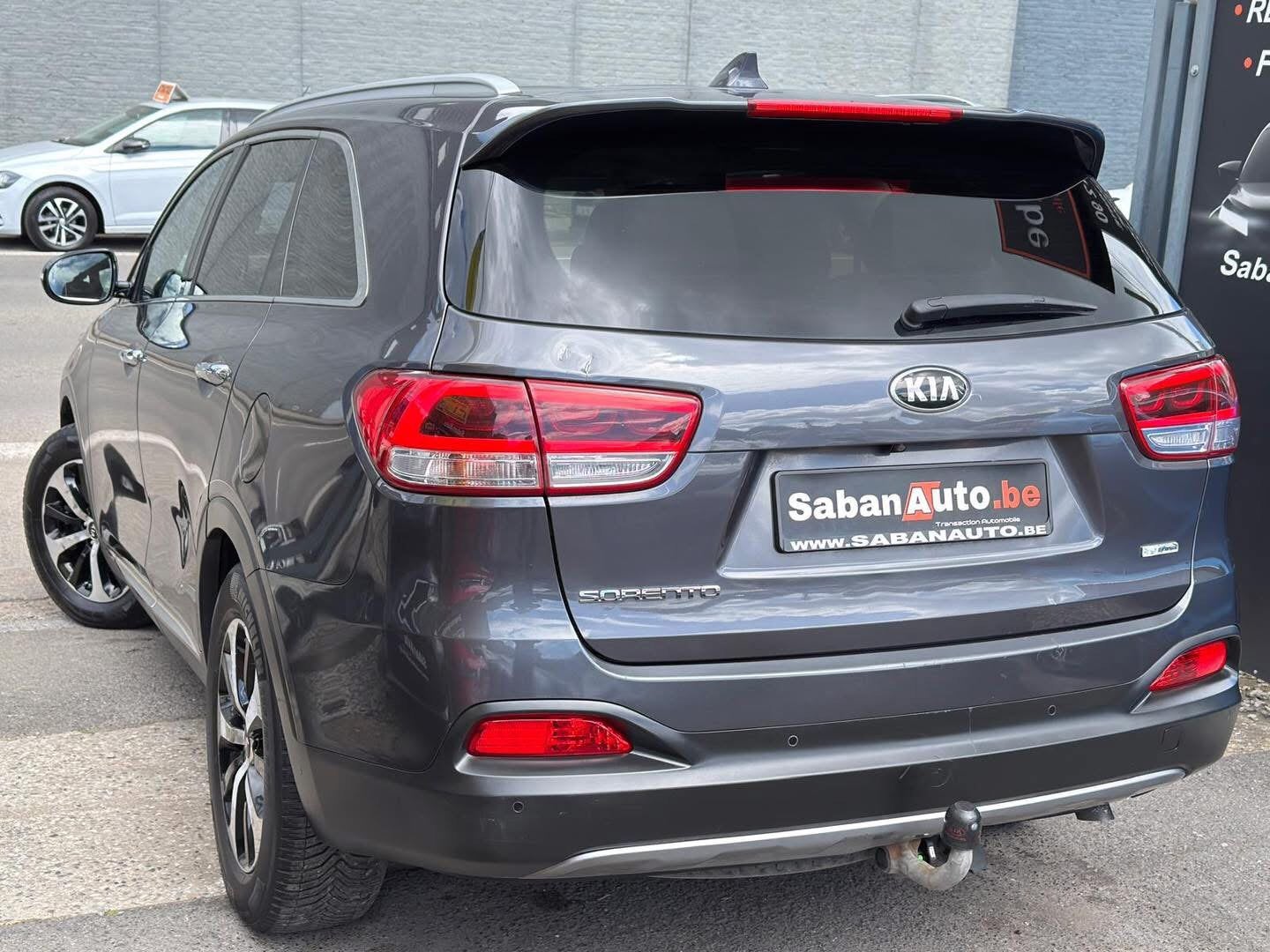 Kia Sorento 2.2 Crdi EURO 6 B Sense 7 PLACES 2015, Autos, Kia, Argent ou Gris, Achat, Euro 6, Entreprise