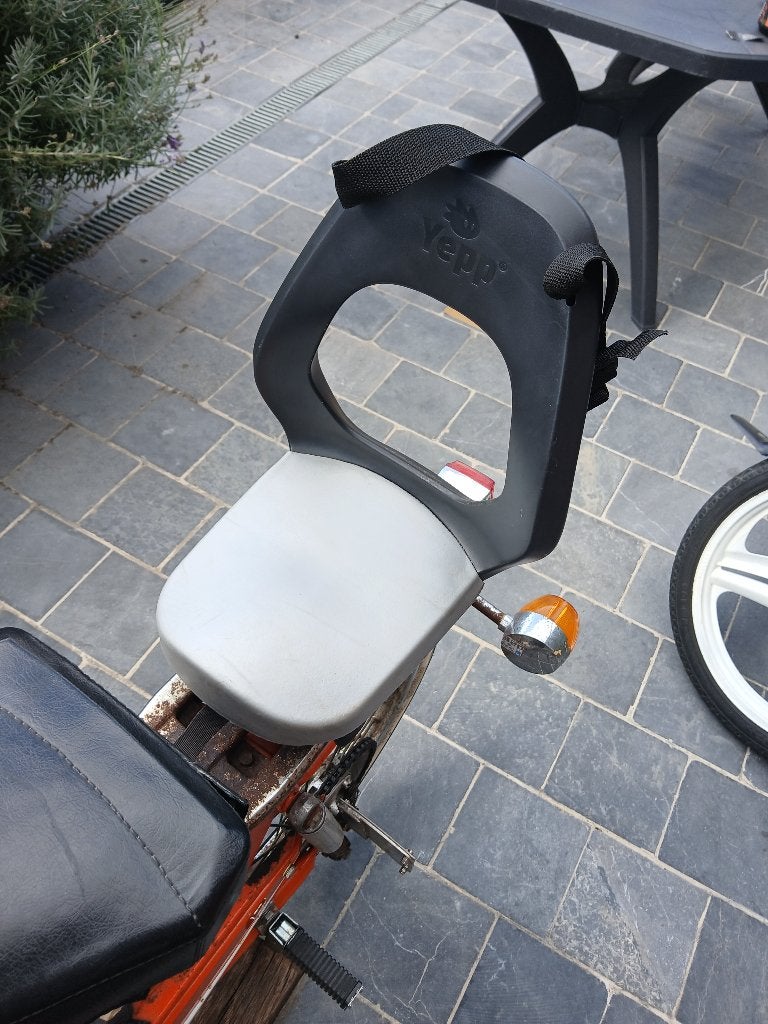 siège enfant vélomoteur, Fietsen en Brommers, Brommeronderdelen | Snorfietsen, Ophalen, Gebruikt, Overige typen, Overige merken