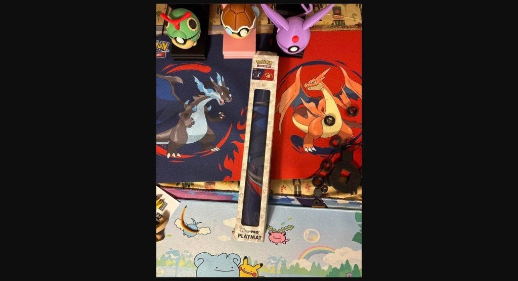 Tapis Ultra Pro Mega Dracaufeu X Y, Enlèvement ou Envoi, Comme neuf