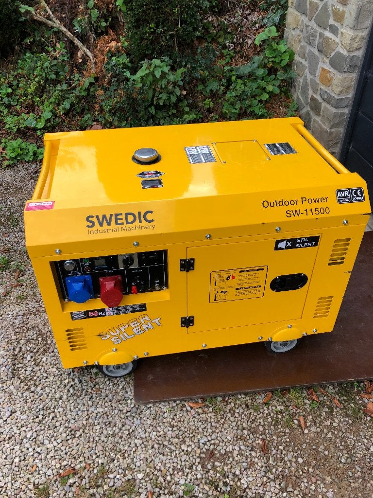 Groupe électrogène 11,5 kva, Bricolage & Construction, Générateurs, Neuf, 10 à 30 kVA, Démarrage électrique, Enlèvement
