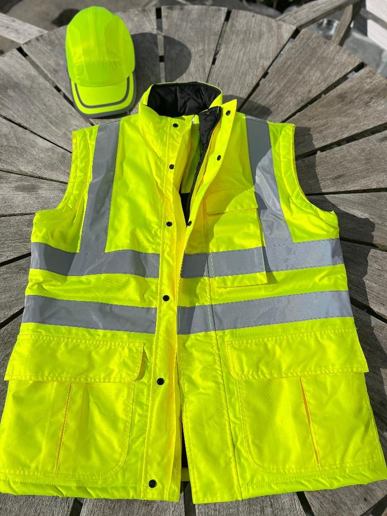 Veiligheidsjas en pet (helm), Ophalen, Nieuw