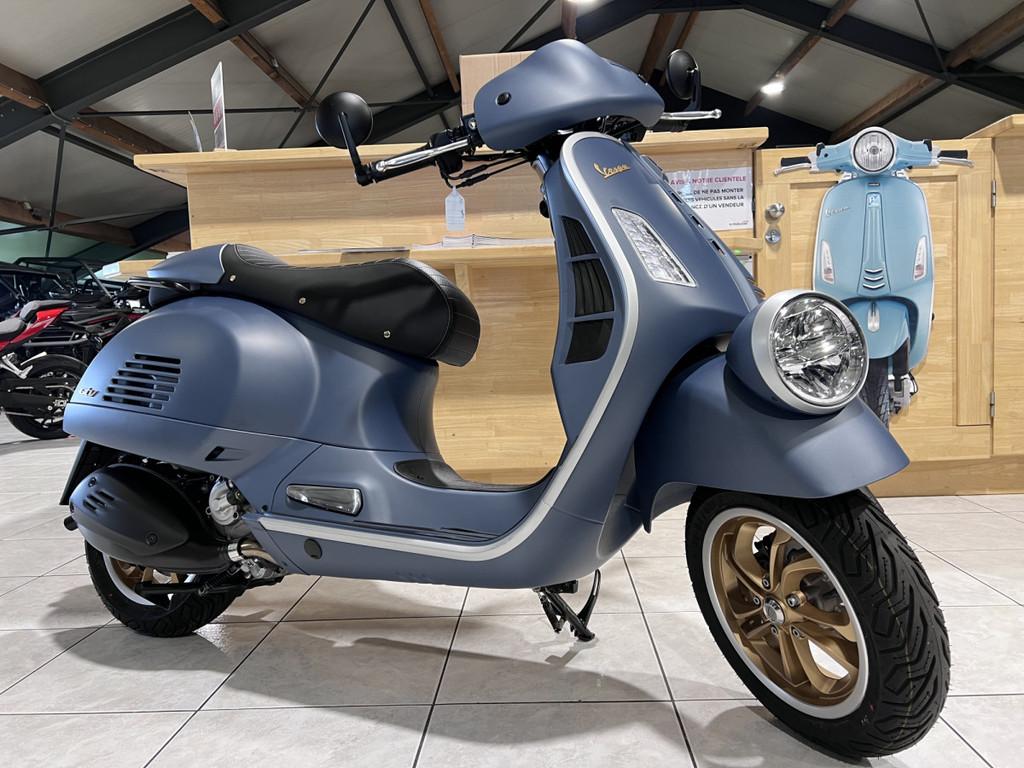 Vespa GTV 310 Officina 8, Motoren, Scooter, 300 cc, Bedrijf, 12 t/m 35 kW