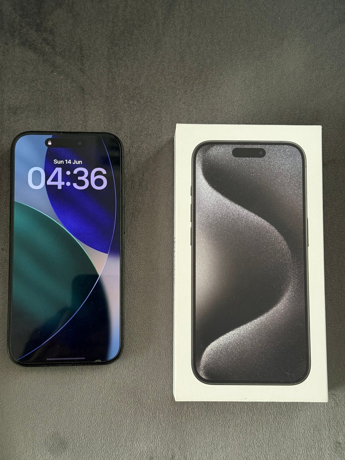 iPhone 15 Pro, Télécoms, 128 GB, 86 %, Comme neuf, Enlèvement