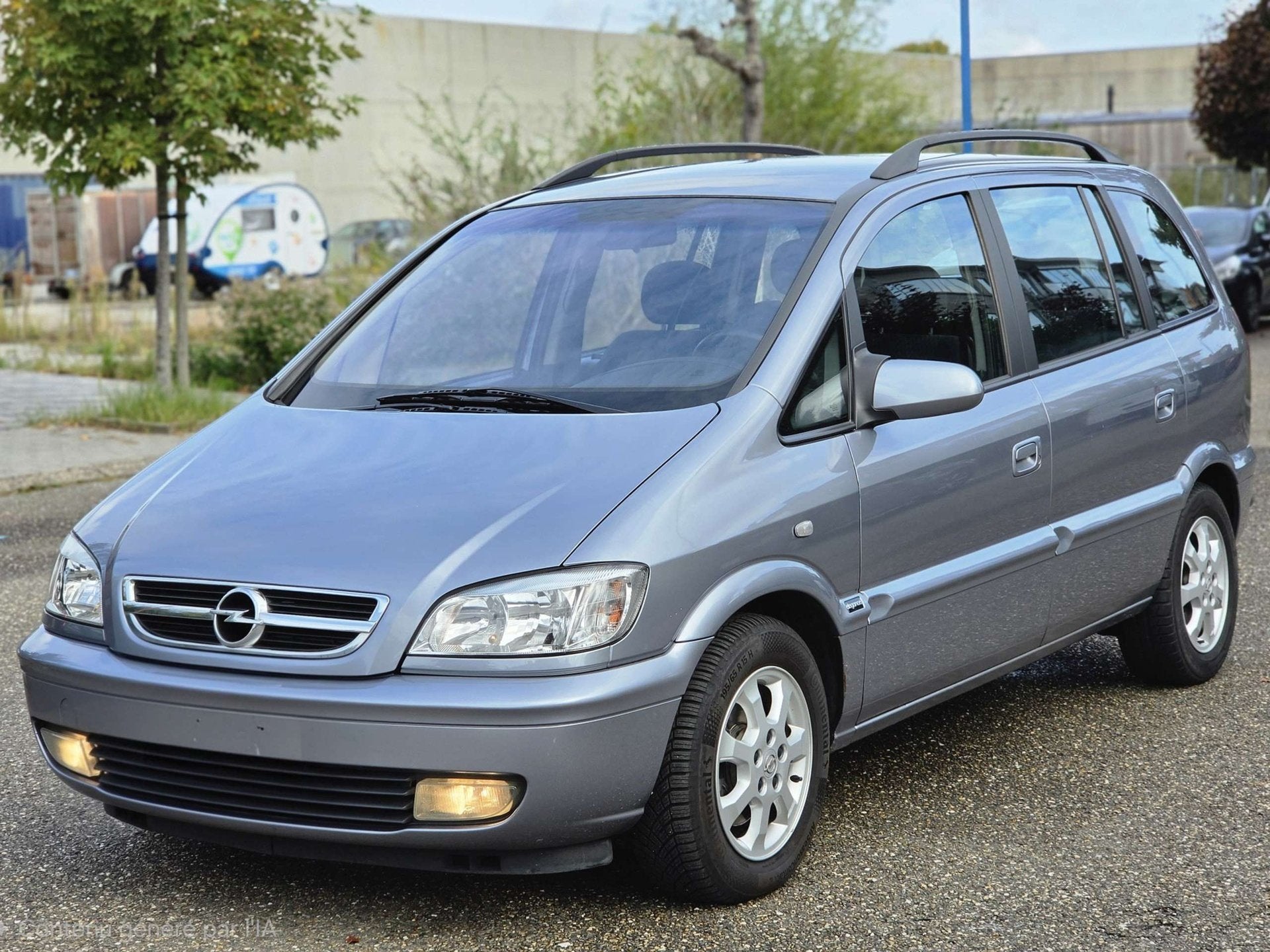 Opel Zafira 2.0 DTi 7 PLACES / 1ER PROPRIÉTAIRE CARNET OPEL, Argent ou Gris, Achat, Entreprise, 7 places