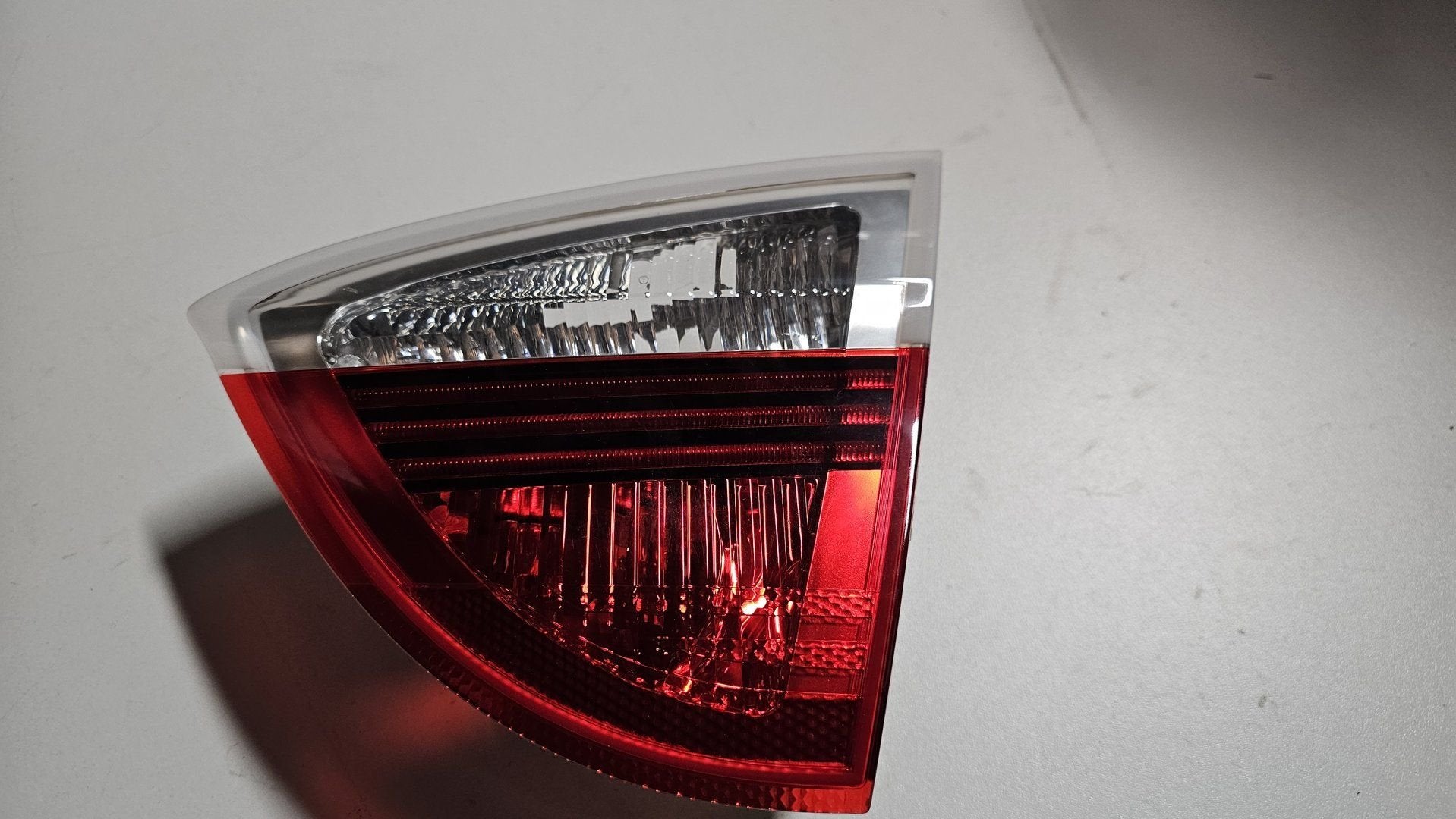 Achterlicht op klep rechts BMW 3 serie E91  touring 63217160, Autos : Pièces & Accessoires, Éclairage, BMW, Utilisé, Enlèvement ou Envoi