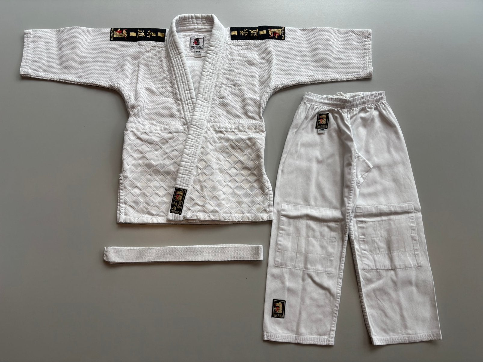 Judo pak van Matsuru maat 140, Sport en Fitness, Vechtsporten en Zelfverdediging, Ophalen, Zo goed als nieuw, Judo, Vechtsportkleding