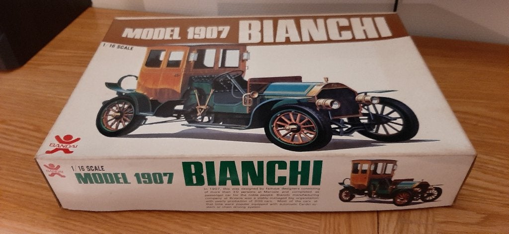Kit montage BANDAI - Modele 1907 BIANCHI, Hobby & Loisirs créatifs, Modélisme | Voitures & Véhicules, Enlèvement ou Envoi, Neuf