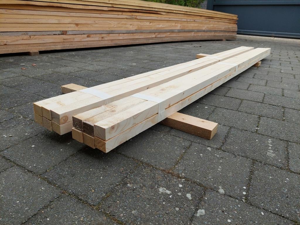 Balkjes gezaagd uit steigerhout planken, Ophalen, Planken