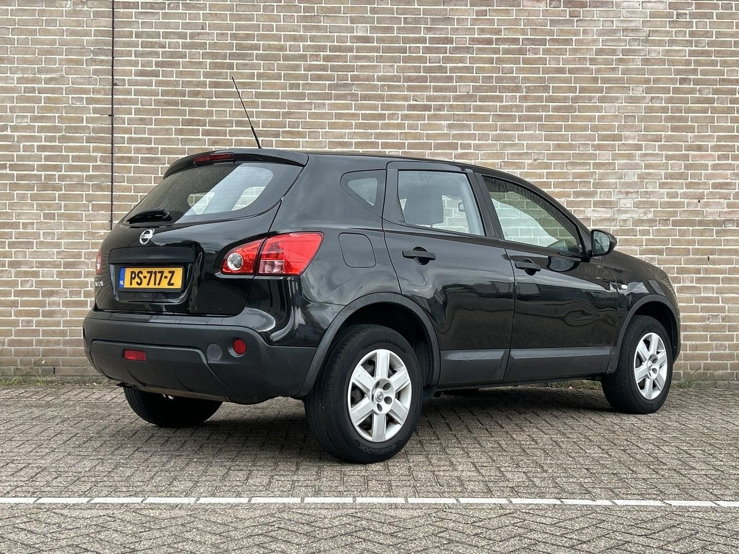 Nissan Qashqai 1.6 Visia, Auto's, Nissan, Elektrische ramen, Zwart, Handgeschakeld, Qashqai