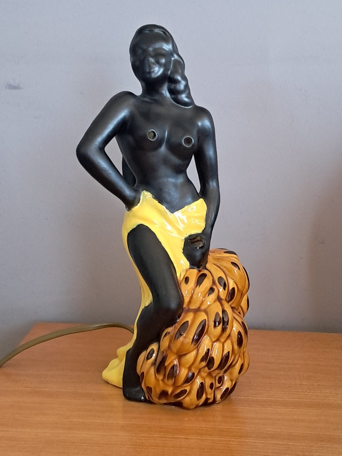 Lampe en ceramique année 1960  vallauris , en parfait état, Enlèvement