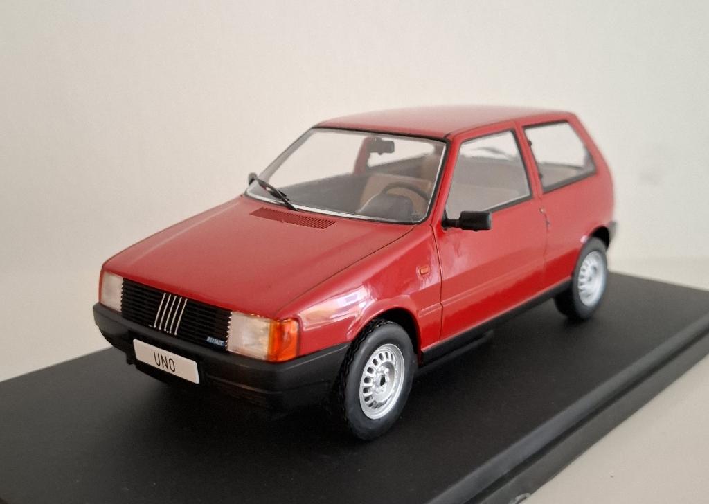 Fiat Uno 1983, Hobby & Loisirs créatifs, Voitures miniatures | 1:24, Envoi, Neuf, Voiture, Autres marques