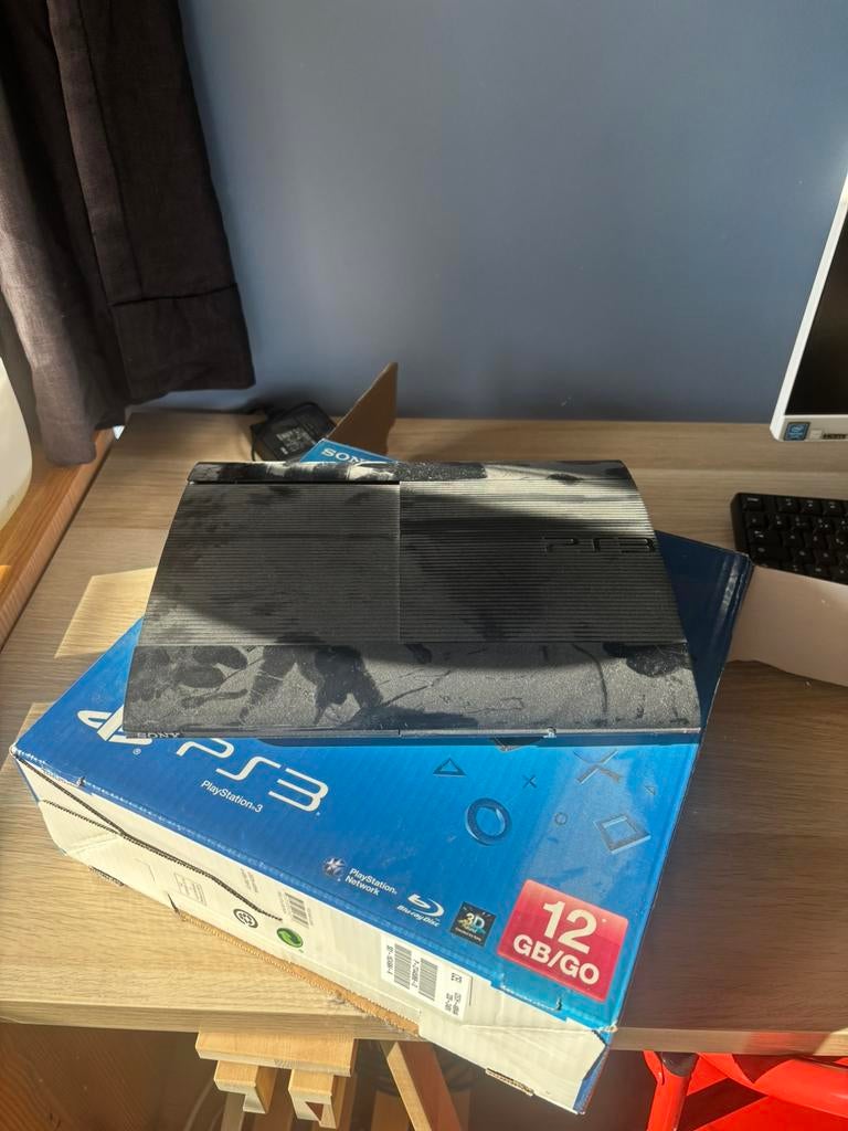 PS3 16GB + 7 games, Enlèvement, Reconditionné