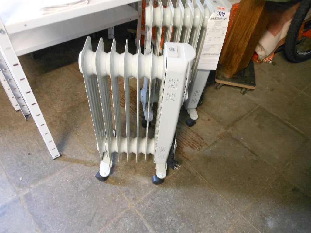 2 radiateurs bain d huile, Bricolage & Construction, Enlèvement, Neuf, 800 watts ou plus, Radiateur