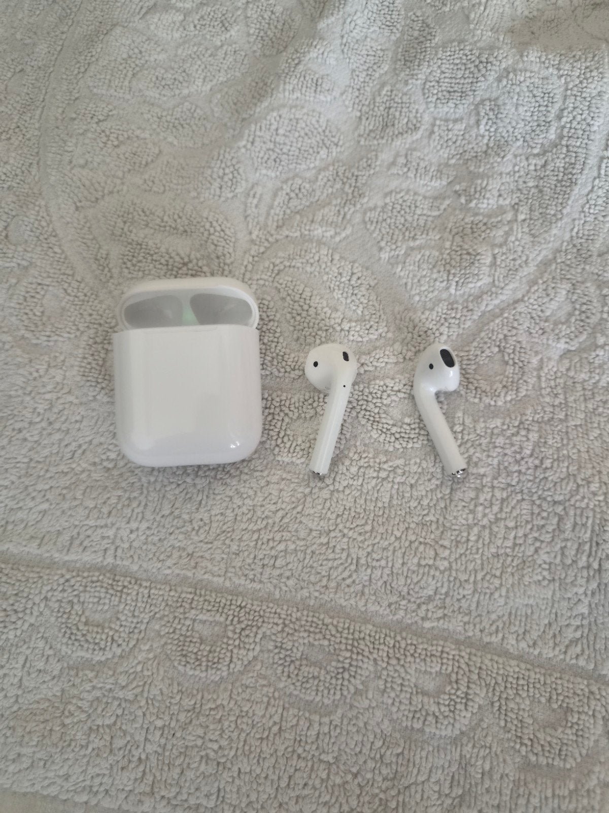 appel airpods 2gen orginal, Télécoms, Téléphonie mobile | Écouteurs, Enlèvement ou Envoi