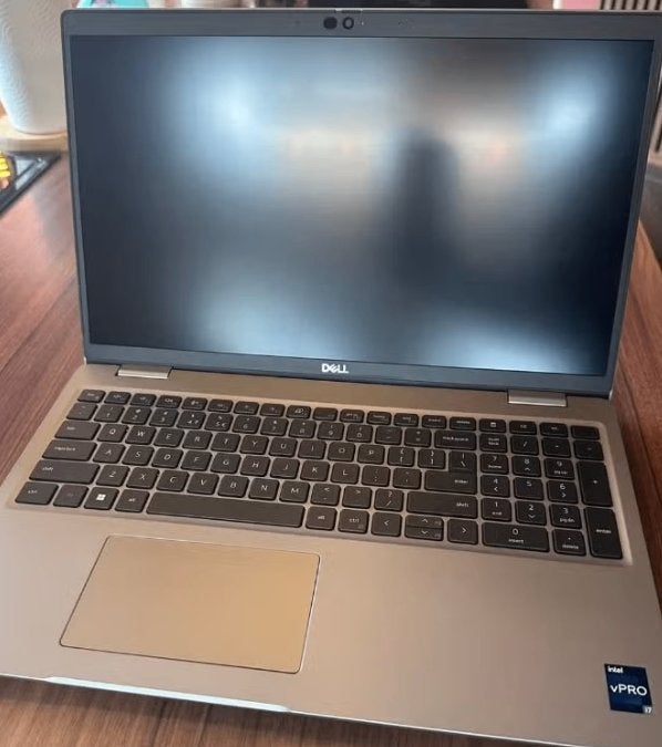 Dell Latitude 5530 - Intel i7 - 512GB SSD - 16GB RAM - 15,6", Intel Core i7 processor, 512 GB, 4 Ghz ou plus, Utilisé