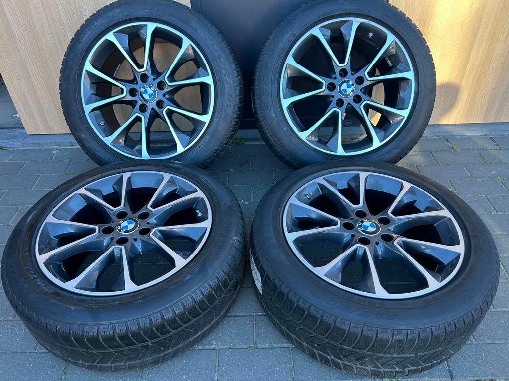 450€, Auto-onderdelen, Banden en Velgen, Ophalen, 19 inch, Band(en)