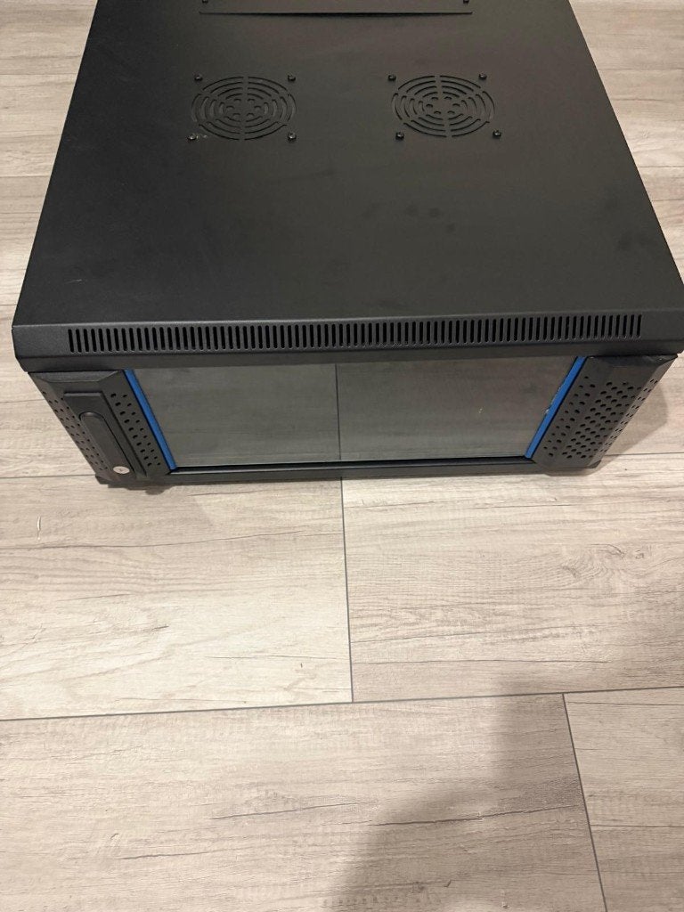 Serverkast / Netwerkkast 4U, Computers en Software, Ophalen, Zo goed als nieuw, Glas