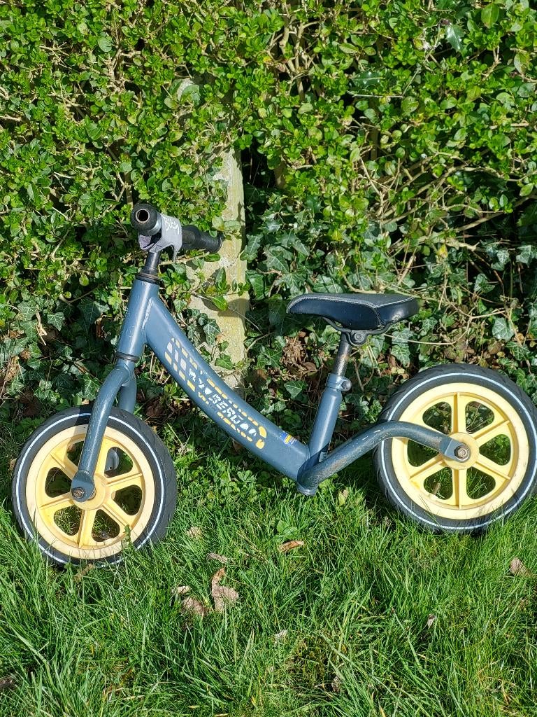 DRAISIENNE / VÉLO SANS PÉDALES. ENFANTS, Ophalen, Gebruikt