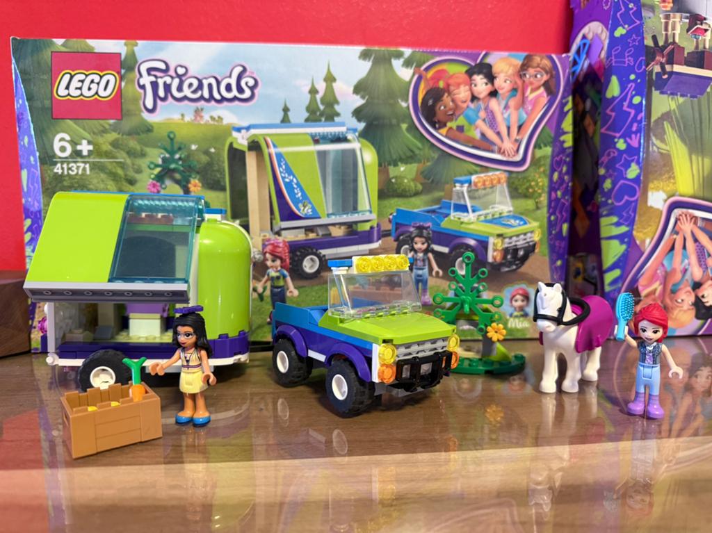 Lego friends - la remorque de Mia, Ophalen, Lego, Friends, Zo goed als nieuw