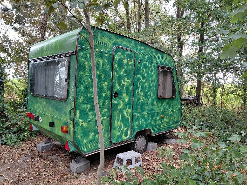 Adria caravan type Prima 330 SL BJ 1990  In goede staat., Caravanes & Camping, Caravanes, Particulier, Adria, 500 - 750 kg, Jusqu'à 3