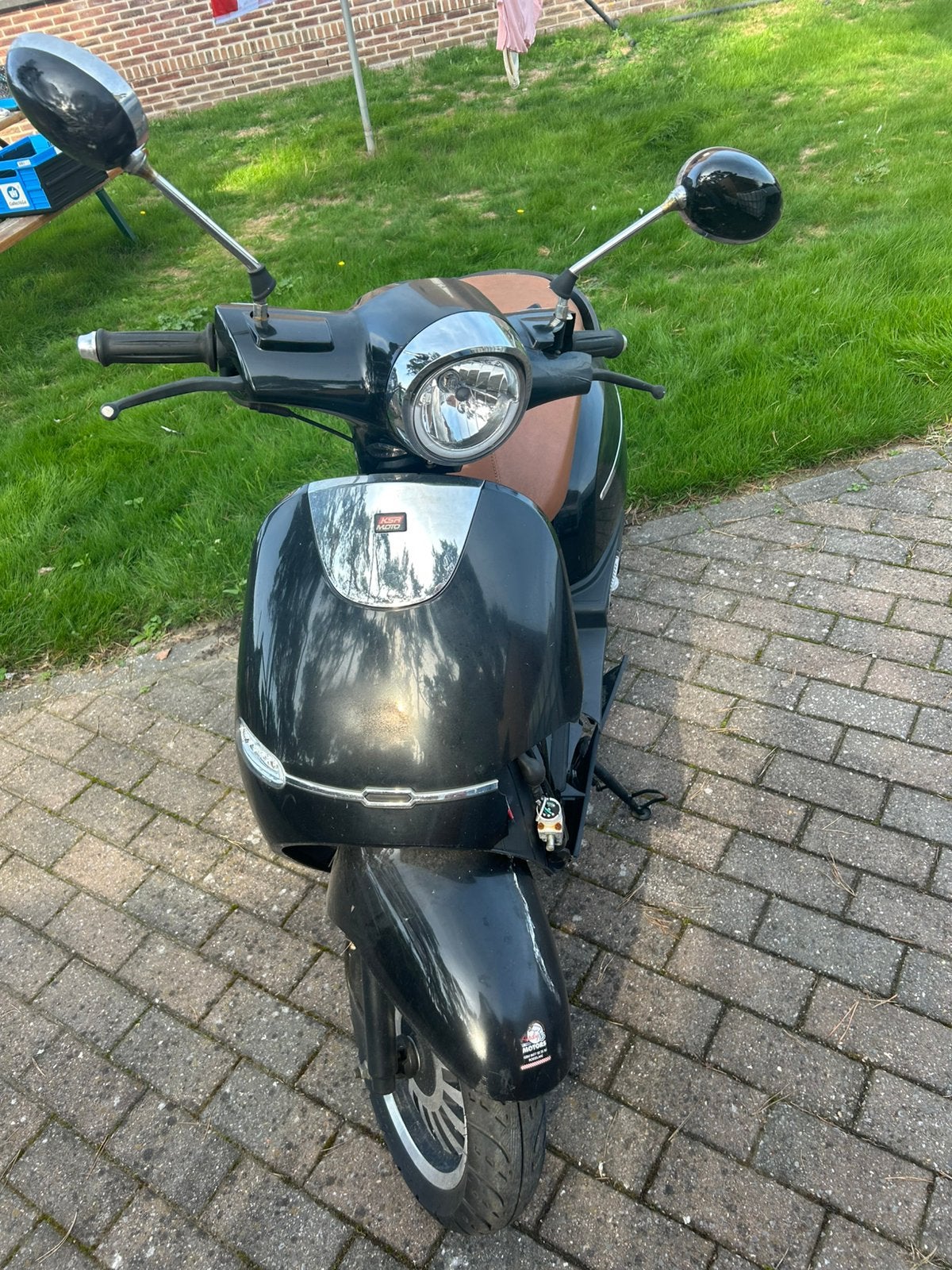 Scooter b klasse, Fietsen en Brommers, Ophalen, Zo goed als nieuw