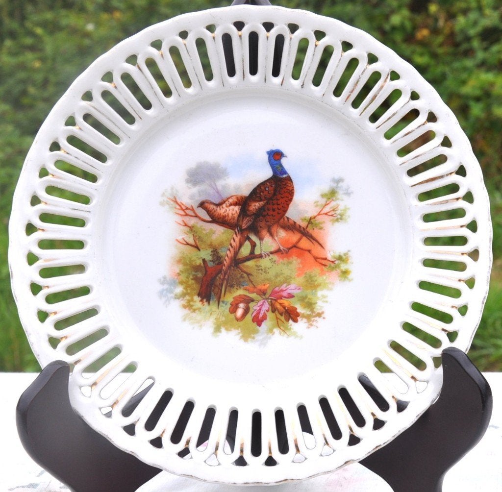 assiette porcelaine ajourée couple faisans (2), Antiquités & Art, Enlèvement ou Envoi