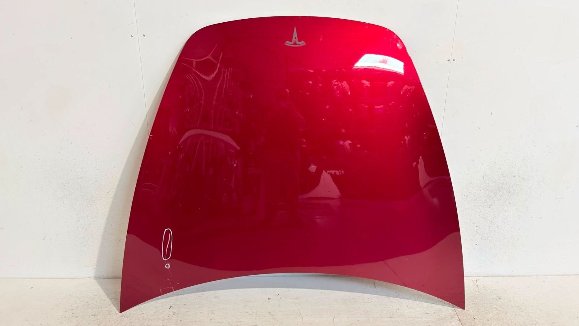 Couvercle de moteur Tesla Model 3 Highland, Info@tesla.com, Tesla, Inc., Utilisé, Capot moteur