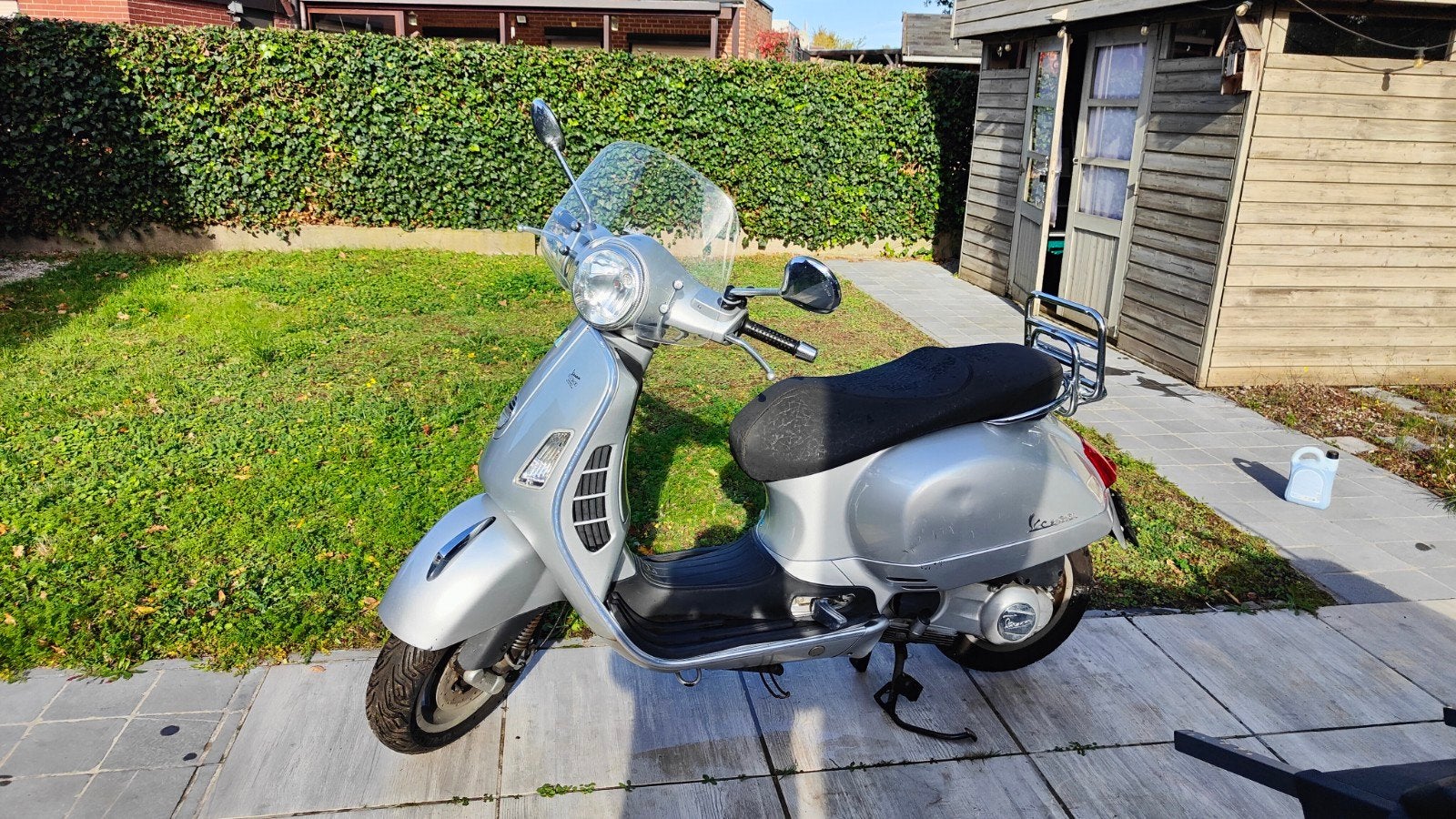 Vespa GTS 125  opknappers inschrijving Jan 2009, Motoren, Scooter, Gebruikt, Particulier, 125 cc
