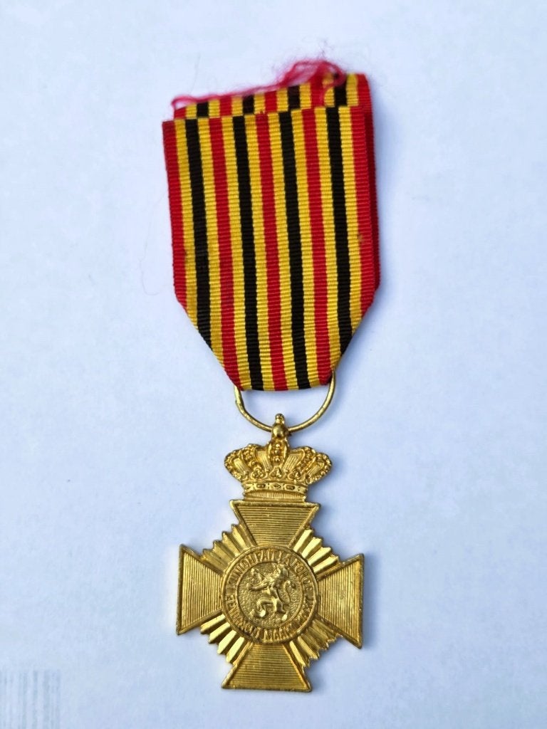 Militaire Ereteken 2 klasse., Verzamelen, Militaria | Algemeen, Ophalen of Verzenden