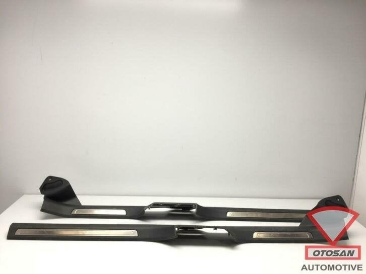vw arteon 3g8 2018 instaplijsten l+r set 3g8853372 3g8853371, Gebruikt, Volkswagen, Volkswagen AG, Vw@volkswagen.de
