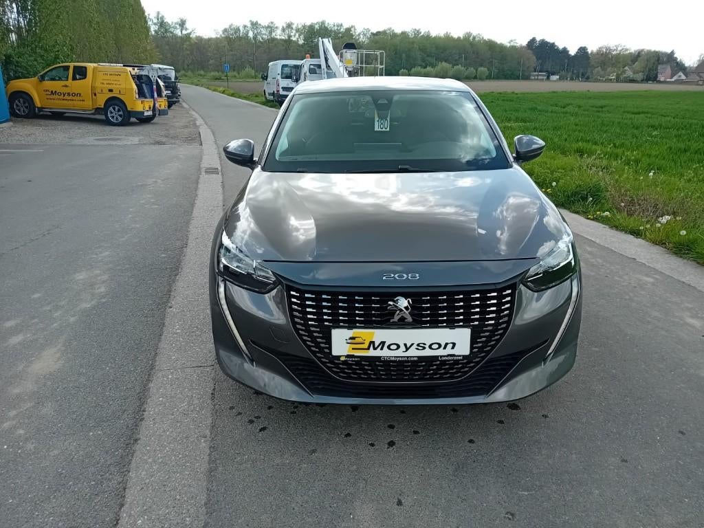 Peugeot 208 Allure - 1 jr garantie, Auto's, Voorwielaandrijving, Stof, https://public.car-pass.be/vhr/b2e20713-2925-47c7-a859-6871201ef271