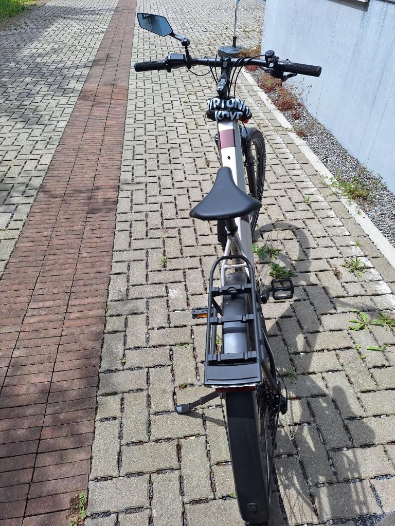 velo electrique, Autres marques, 47 à 51 cm, 50 km par batterie ou plus, Comme neuf