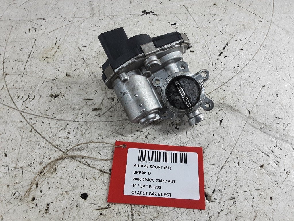 GASKLEPHUIS Audi A6 Avant (C8) (01-2018/-) (05L131501), Auto-onderdelen, Info@audi.de, Audi, Audi AG, Gebruikt