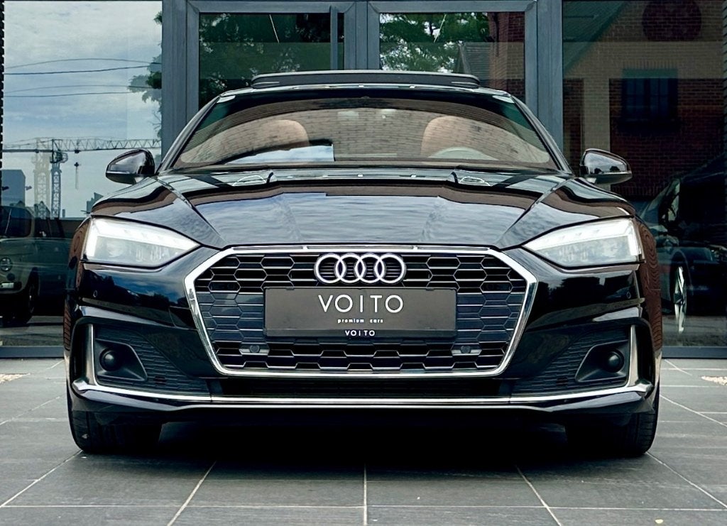 Audi A5 Sportback 35TFSI Advanced PANO/MATRIX/CAM/VIRT/LEDER, 4 cilinders, 1984 cc, Zwart, Leder