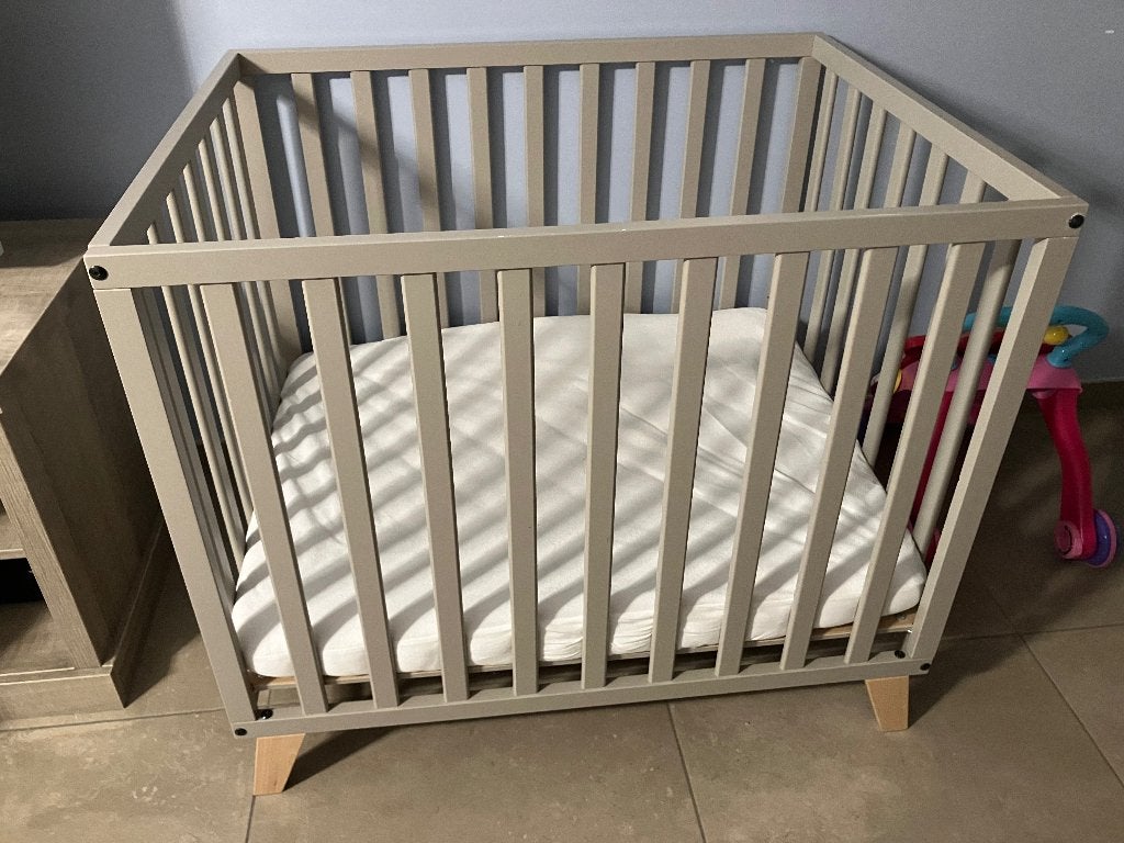 Parc pour bébé, Enfants & Bébés, Enlèvement, Comme neuf, Carré, Réglable en hauteur