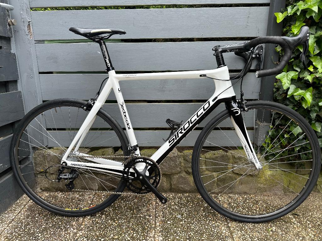 VÉLO DE ROUTE EN CARBONE SIROCCO SR MONZA 59cm., Frein sur jante, Enlèvement ou Envoi, 57 à 61 cm, Comme neuf