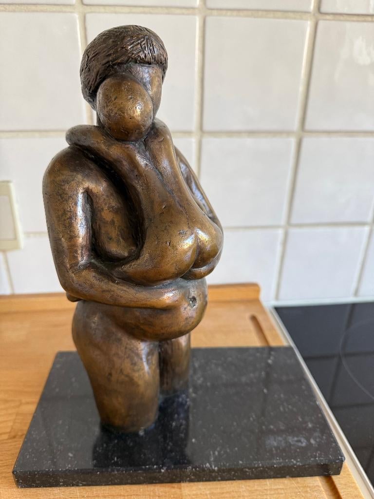 beeld, Antiek en Kunst, Ophalen, 20 - 50 cm, Beeld, Bruin