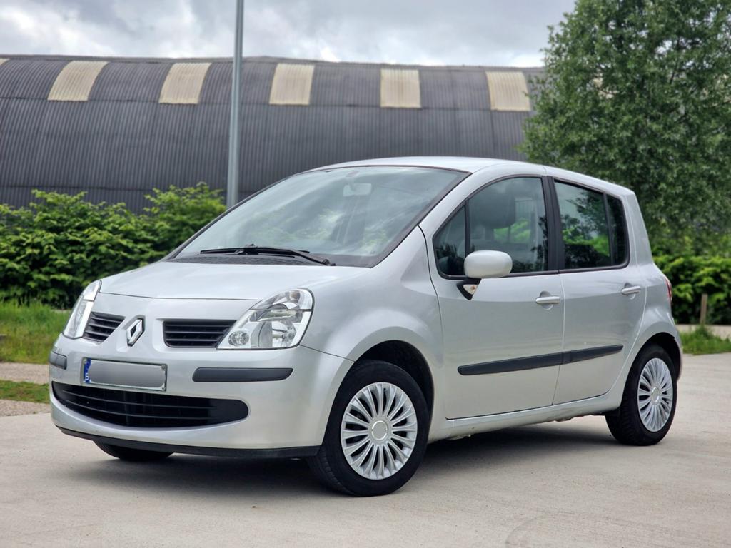 Renault Modus 1.6i Essence Automatique — 70 000 km HOMOLOGUÉ, Argent ou Gris, 82 kW, Entreprise, Noir
